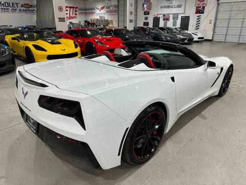Used 2019 Chevrolet Corvette Stingray Convertible w/ 1LT RWD image 16
