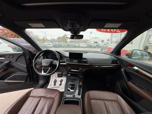 Used 2018 Audi Q5 2.0T Premium Plus w/ Premium Plus Package image 12