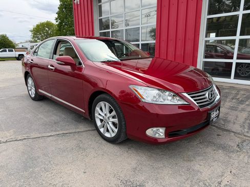Used 2011 Lexus ES 350 FWD image 2