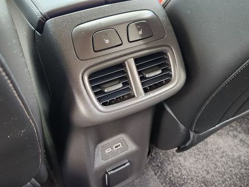 Used 2023 Buick Envision Avenir FWD image 29