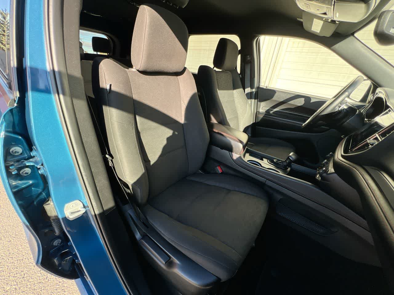 Used 2025 Dodge Durango GT AWD/4WD image 28