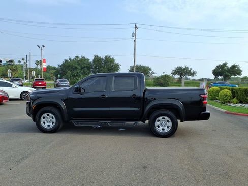 Used 2024 Nissan Frontier S AWD/4WD image 2