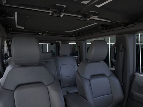 New 2025 Ford Bronco Big Bend image 12