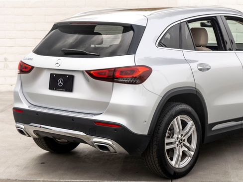 Used 2023 Mercedes-Benz GLA 250 image 11