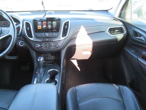 Used 2018 Chevrolet Equinox Premier FWD image 14
