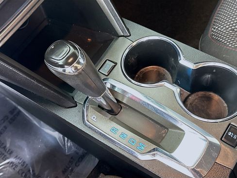 Used 2017 Chevrolet Equinox LT w/ Convenience Package image 20