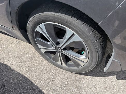 Used 2018 Nissan Leaf SL image 10