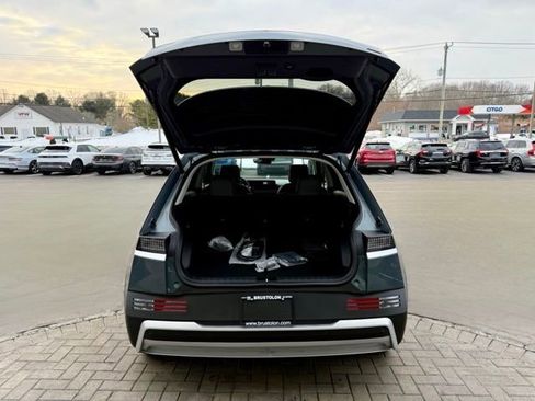 Used 2025 Hyundai Ioniq 5 SEL image 12