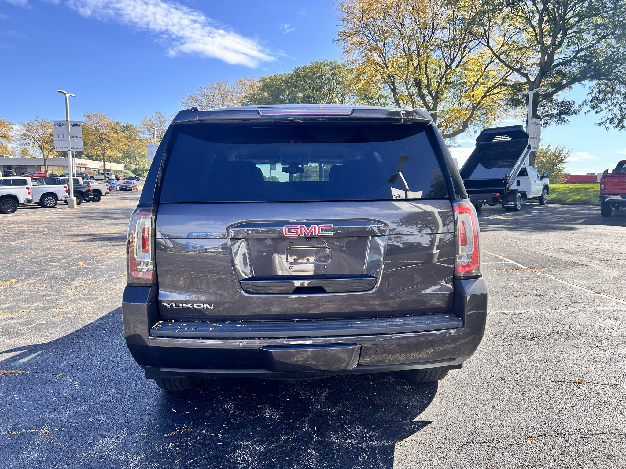 Used 2015 GMC Yukon SLE w/ Convenience Package AWD/4WD image 6