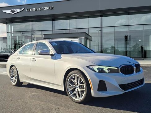 Used 2025 BMW 330i Sedan image 1