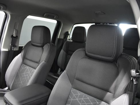 New 2026 Nissan Frontier SV image 16