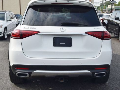Used 2021 Mercedes-Benz GLE 350 4MATIC w/ Premium Package image 9