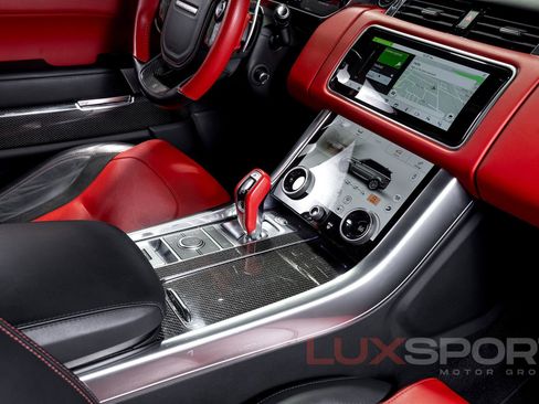 Used 2022 Land Rover Range Rover Sport SVR Carbon Edition image 59
