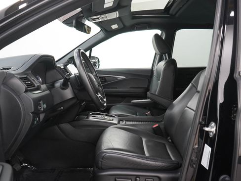 Used 2023 Honda Passport EX-L image 23