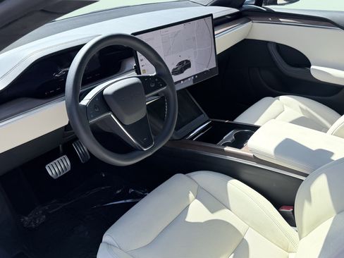 Used 2023 Tesla Model S AWD/4WD image 20