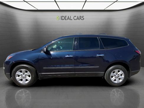 Used 2016 Chevrolet Traverse LS AWD/4WD image 2