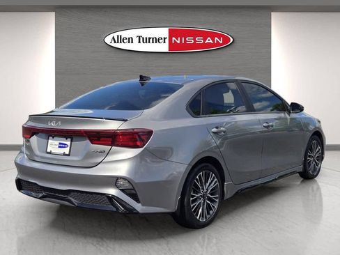 Used 2024 Kia Forte GT-Line w/ GT-Line Premium Package FWD image 6