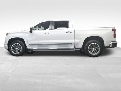 Used 2024 Chevrolet Silverado 1500 High Country AWD/4WD image 67
