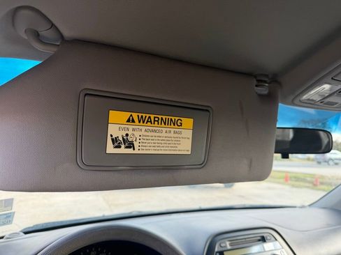 Used 2010 Honda Odyssey EX image 17