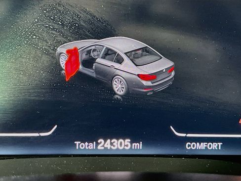 Used 2020 BMW 540i xDrive w/ Executive Package AWD/4WD image 12