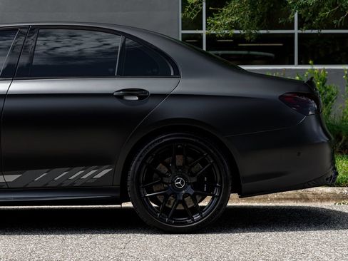 Used 2023 Mercedes-Benz E 63 AMG S image 31
