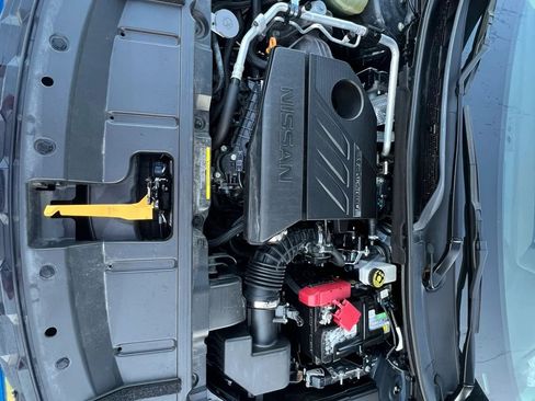 Used 2023 Nissan Rogue SV FWD image 9