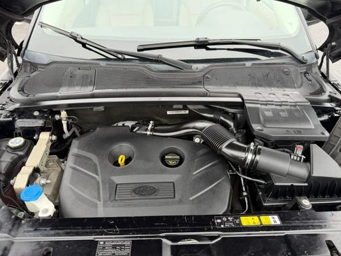 Used 2017 Land Rover Range Rover Evoque SE AWD/4WD image 39