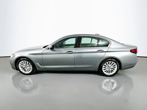 Used 2023 BMW 530i w/ Premium Package RWD image 8