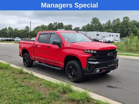 Used 2019 Chevrolet Silverado 1500 LT Trail Boss w/ Convenience Package AWD/4WD image 15