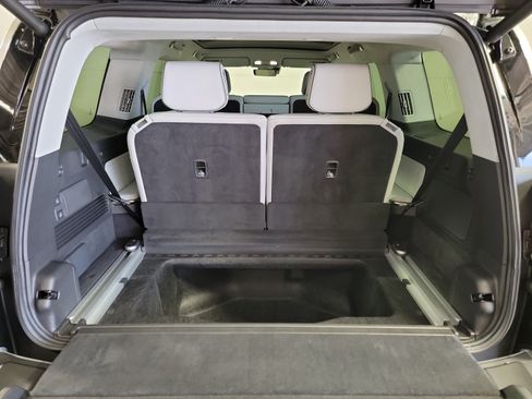 Used 2024 Rivian R1S Adventure AWD/4WD image 26