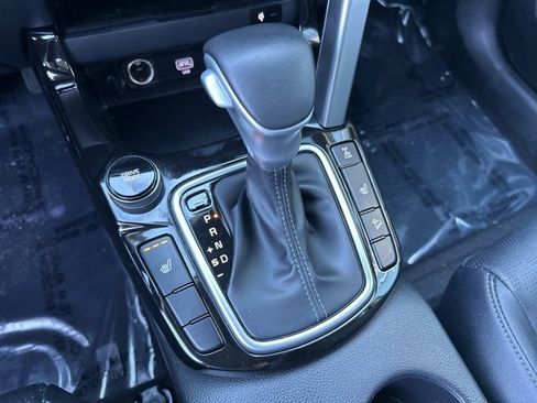 Used 2023 Kia Seltos SX image 20