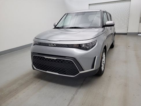 Used 2023 Kia Soul LX FWD image 15