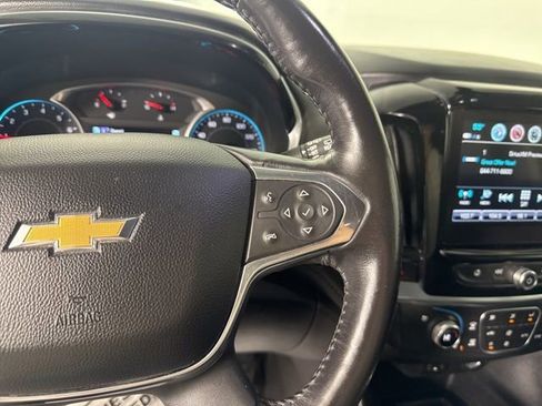 Used 2019 Chevrolet Traverse Premier image 35