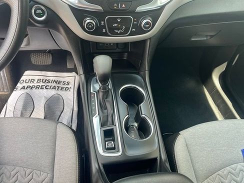 Used 2023 Chevrolet Equinox LS w/ LPO, Cargo Package AWD/4WD image 12