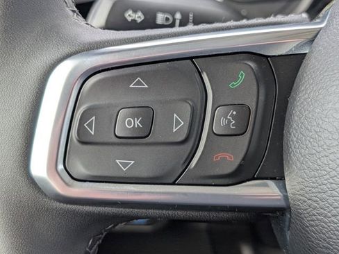 Used 2025 Jeep Wrangler Sahara 4xe image 21