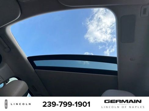 Certified 2023 Lincoln Navigator Reserve AWD/4WD image 16