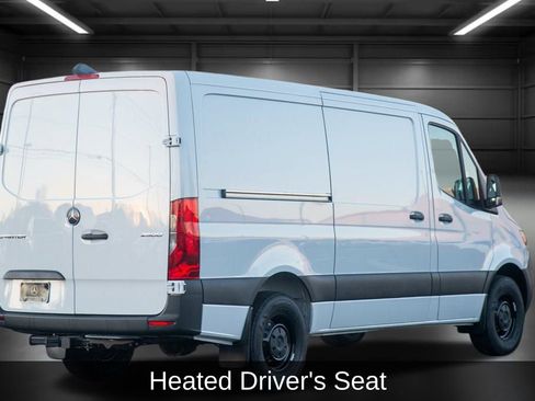 Used 2025 Mercedes-Benz Sprinter 2500 image 13