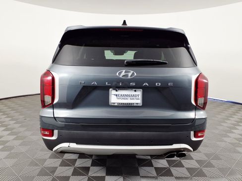 Used 2022 Hyundai Palisade SEL w/ Premium Package FWD image 5