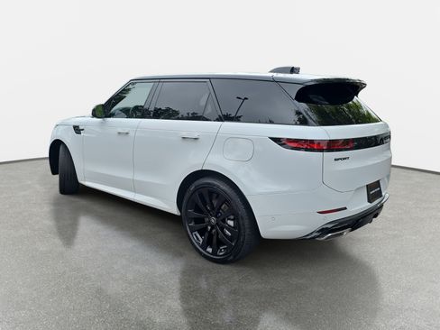 New 2025 Land Rover Range Rover Sport Dynamic SE image 7