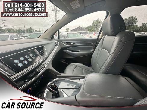 Used 2019 Buick Enclave Essence AWD/4WD image 13