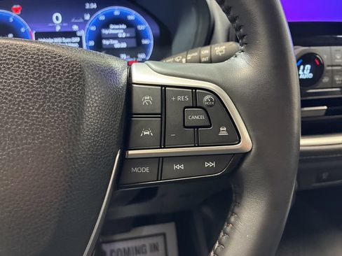 Used 2024 Toyota Grand Highlander AWD image 30