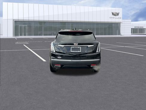 Used 2022 Cadillac XT5 Sportv image 4