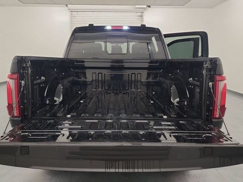 Certified 2024 Ford F150 Lariat AWD/4WD image 33