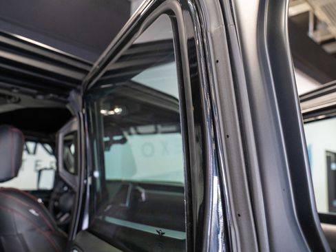 Used 2023 Jeep Wrangler Unlimited Sport AWD/4WD image 38