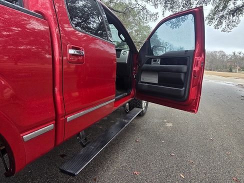 Used 2012 Ford F150 Platinum image 31