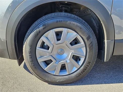 Used 2025 Nissan Kicks S image 36