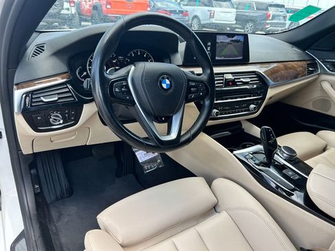 Used 2018 BMW 530i image 8