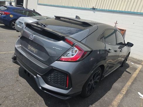 Used 2017 Honda Civic Sport image 7