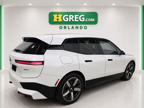 Used 2023 BMW iX xDrive50 w/ Premium Package AWD/4WD image 2