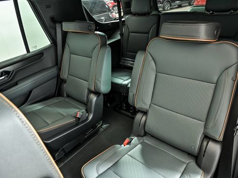 New 2026 GMC Yukon AT4 w/ AT4 Premium Package AWD/4WD image 11